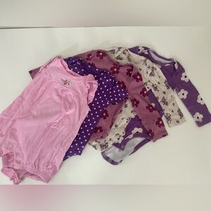 Baby Girl Onesie Bundle 3–6M 6M 6–12M Carter’s Old Navy Floral (5pc) pink purple